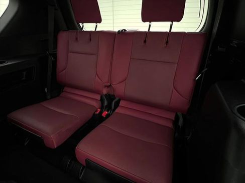 Certified 2023 Lexus GX 460 Premium w/ Premium Package image 21