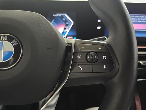 Used 2025 BMW X1 xDrive28i w/ Convenience Package image 21