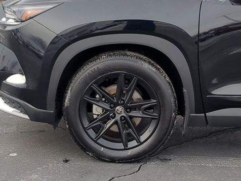 Certified 2025 Toyota Grand Highlander AWD Hybrid image 7