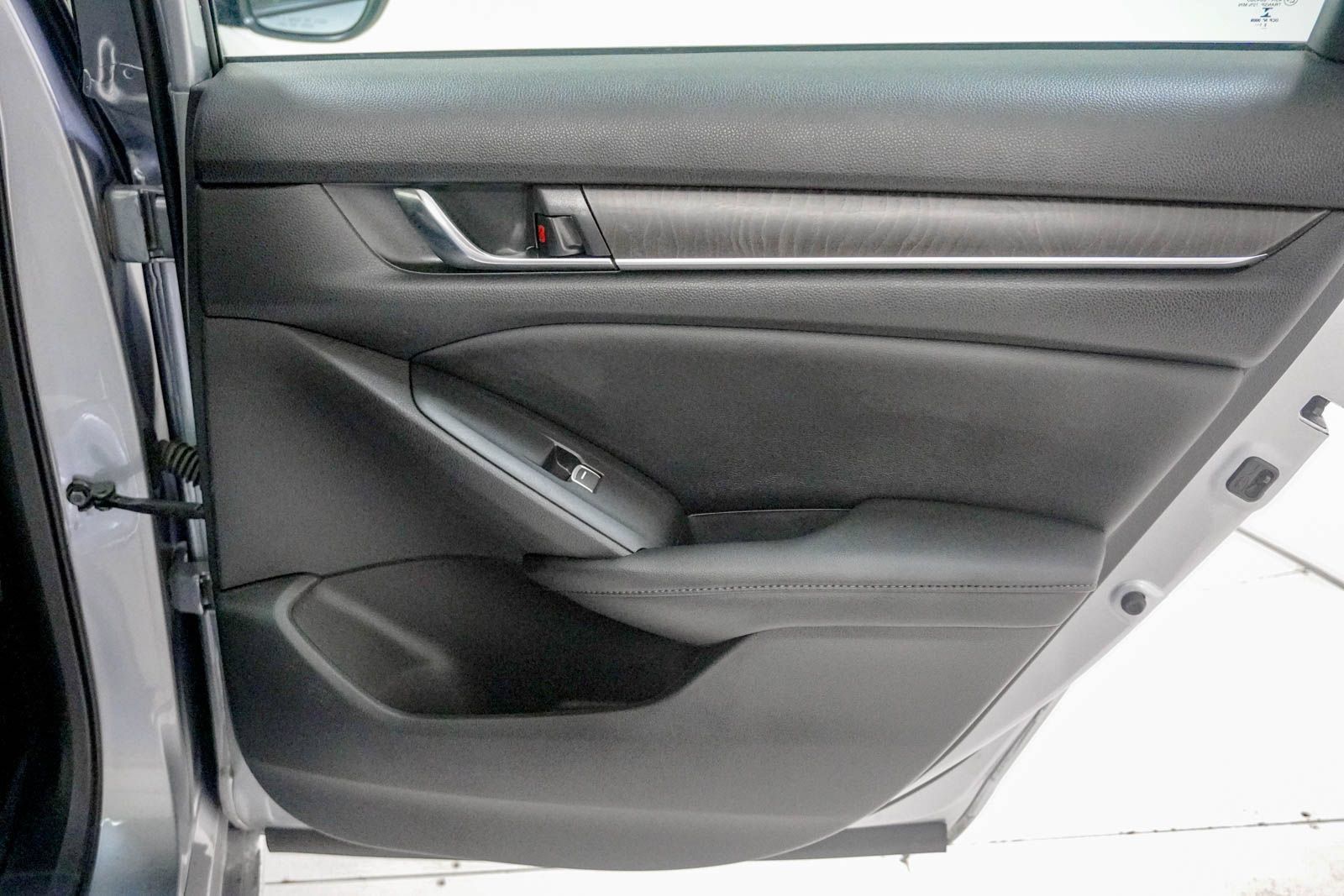 Used 2021 Honda Accord EX-L image 33