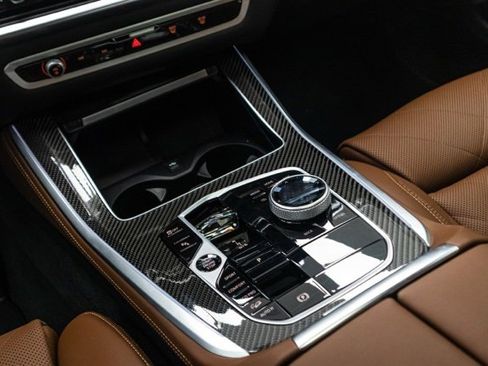 Used 2026 BMW X5 M60i image 18
