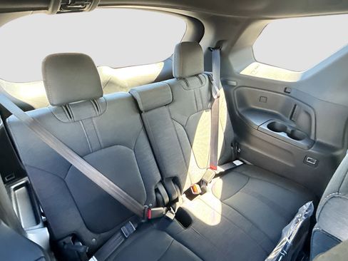 New 2026 Honda Pilot Sport image 23