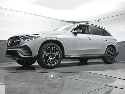 Used 2026 Mercedes-Benz GLC 300 GLC 300 image 37