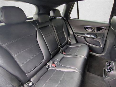 Used 2023 Mercedes-Benz GLC 300 4MATIC image 20