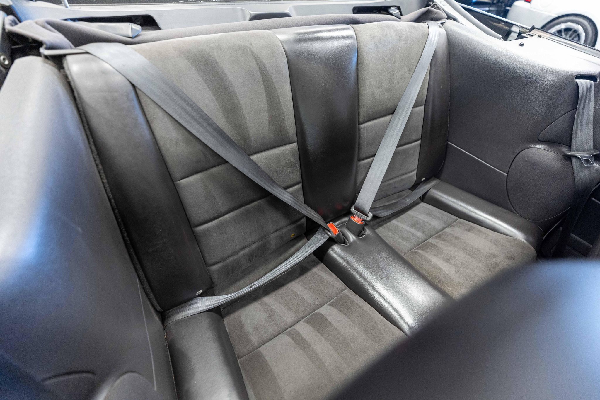 Used 2004 Ford Mustang Cobra RWD image 15