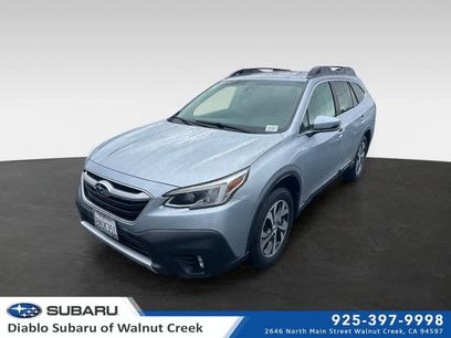 Used 2020 Subaru Outback Limited w/ Tech Package 2