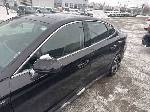 Used 2024 Hyundai Sonata SEL w/ Convenience Package image 9