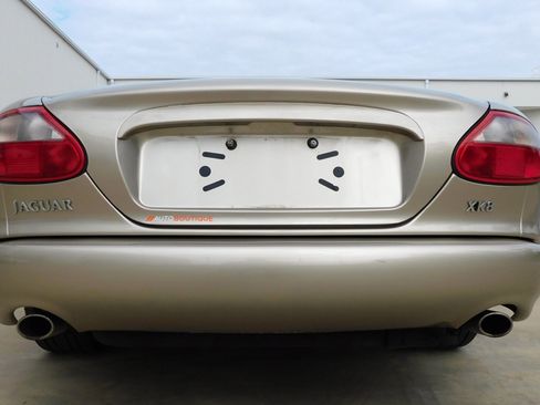 Used 2000 Jaguar XK8 Convertible RWD image 20