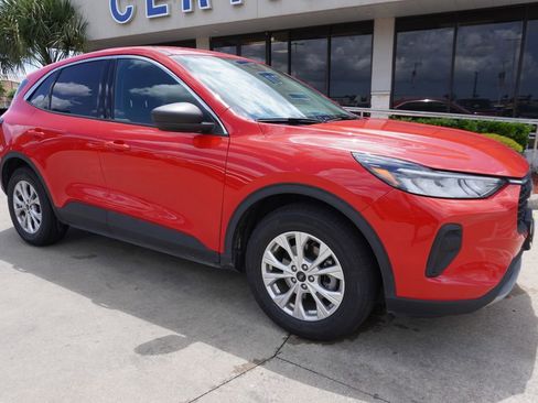 Certified 2024 Ford Escape Active w/ Tech Pack #1 FWD image 11