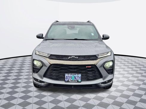 Used 2023 Chevrolet TrailBlazer RS w/ Sun and Liftgate Package AWD/4WD image 9
