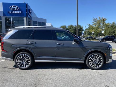 New 2026 Hyundai Palisade Calligraphy image 9