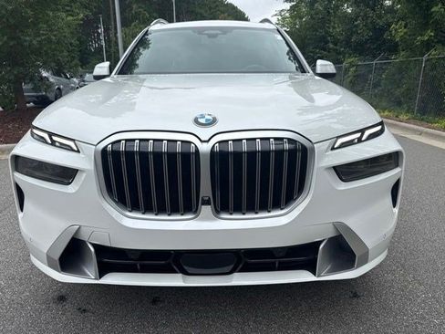 Used 2024 BMW X7 xDrive40i w/ Executive Package AWD/4WD image 10
