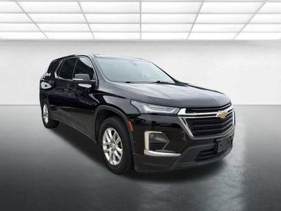 Used 2023 Chevrolet Traverse LS w/ Safety Package