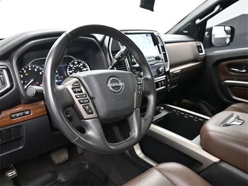 Used 2023 Nissan Titan Platinum Reserve w/ Moonroof Package image 13