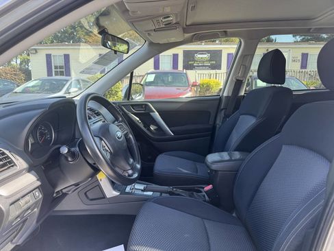 Used 2015 Subaru Forester 2.5i Premium w/ All-Weather Package AWD/4WD image 11