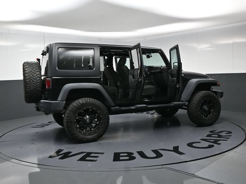 Used 2017 Jeep Wrangler Unlimited Sport w/ Quick Order Package 24S AWD/4WD image 16