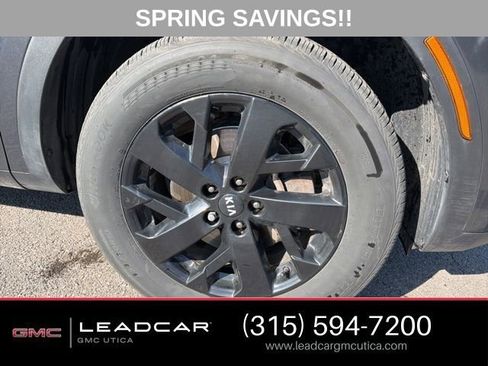 Used 2021 Kia Sorento S w/ Panoramic Sunroof Package image 10