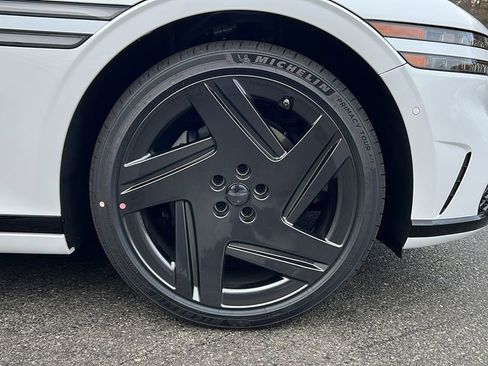 New 2026 Genesis G90 3.5T Prestige image 12