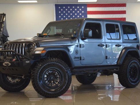 Used 2018 Jeep Wrangler Unlimited Sport S AWD/4WD image 14