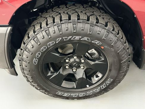 Used 2025 RAM 1500 Warlock AWD/4WD image 11