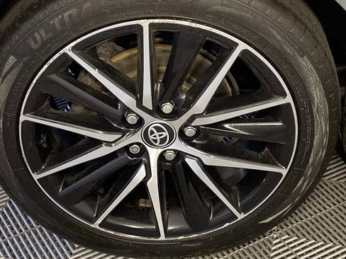 Used 2023 Toyota Camry SE AWD/4WD image 28