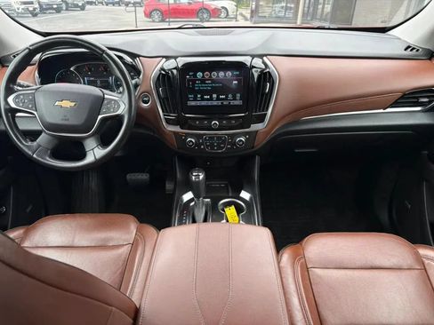 Used 2019 Chevrolet Traverse High Country w/ LPO, Floor Liner Package AWD/4WD image 13