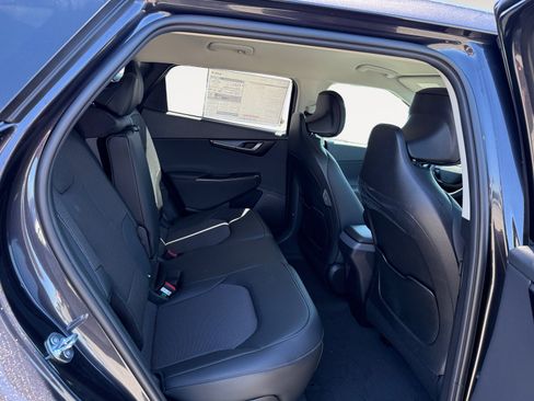 New 2026 Kia EV6 Light RWD image 18