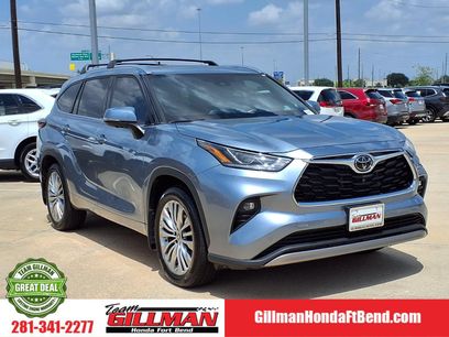 Used 2024 Toyota Highlander Platinum