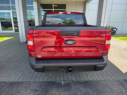 Used 2025 Ford Maverick XLT w/ 4K Tow Package AWD/4WD image 3