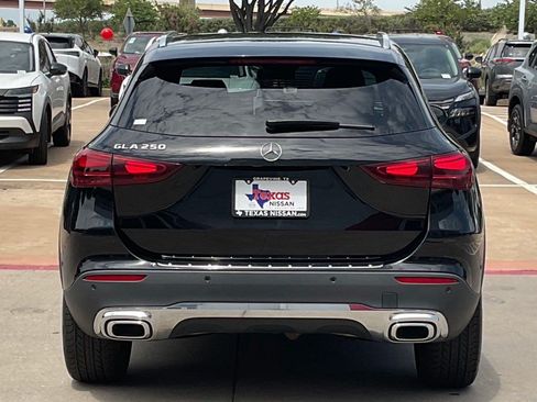 Used 2025 Mercedes-Benz GLA 250 image 5