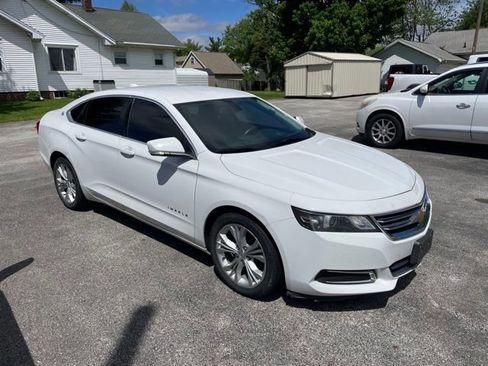 Used 2015 Chevrolet Impala LT w/ Convenience Package FWD image 2
