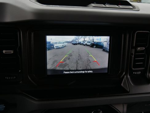 Certified 2022 Ford Bronco Big Bend image 29