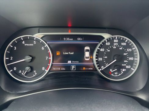 Used 2023 Nissan Sentra SV FWD image 16