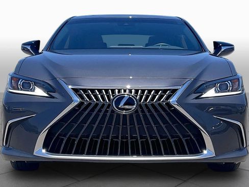 Used 2025 Lexus ES 350 w/ Accessory Package (P3) FWD image 4