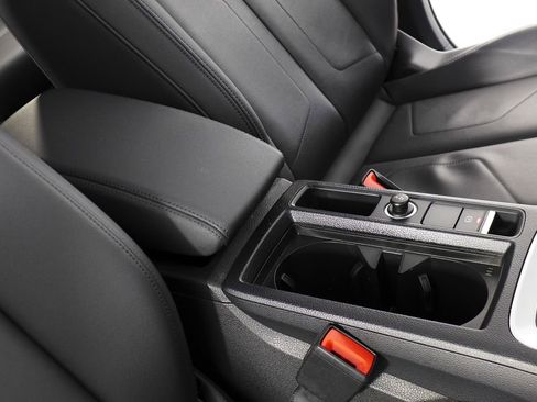 Used 2022 Audi Q3 2.0T Premium w/ Convenience Package image 16