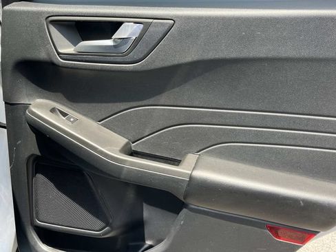 Used 2021 Ford Escape SE w/ Convenience Package FWD image 26