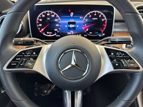 Used 2024 Mercedes-Benz C 300 Sedan image 27