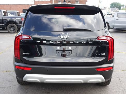 Used 2020 Kia Telluride LX AWD/4WD image 8