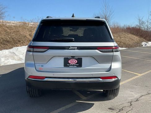 Used 2023 Jeep Grand Cherokee 4WD 4xe image 29
