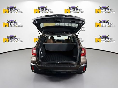 Used 2019 Subaru Outback 2.5i Touring AWD/4WD image 27