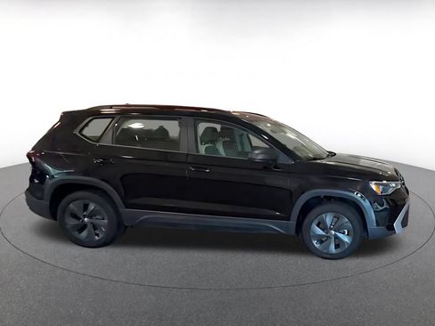 Used 2026 Volkswagen Taos S FWD image 9