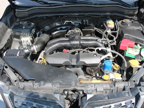 Used 2015 Subaru Forester 2.5i w/ Alloy Wheel Package image 25