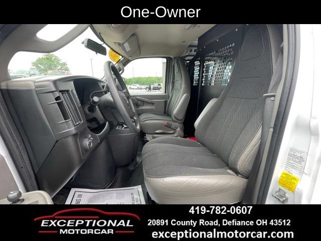 Used 2025 GMC Savana 2500 w/ Driver Convenience Package RWD image 17