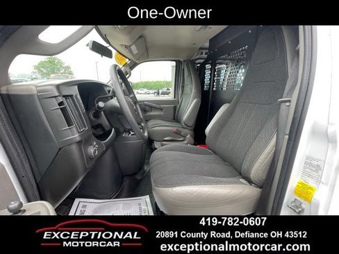 Used 2025 GMC Savana 2500 w/ Driver Convenience Package RWD image 17