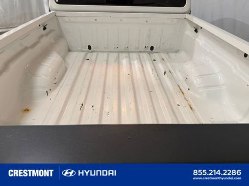 Used 2018 Nissan Frontier S RWD image 25