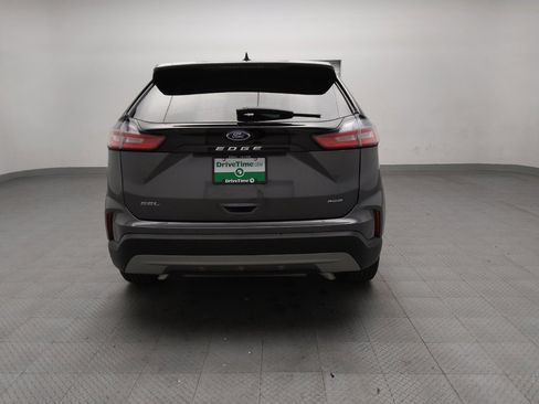 Used 2024 Ford Edge SEL image 7