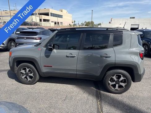 Used 2022 Jeep Renegade Trailhawk w/ Trailer Tow Group AWD/4WD image 1