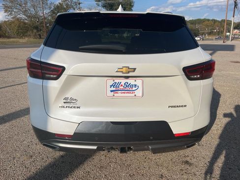 Certified 2023 Chevrolet Blazer Premier w/ Enhanced Convenience Package image 5