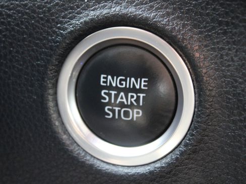 Used 2022 Toyota Tundra SR5 image 7