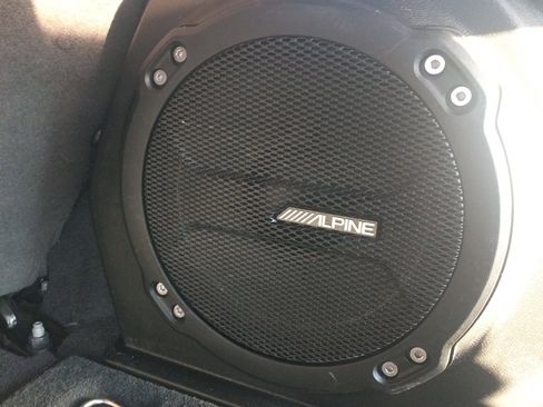 Used 2023 Jeep Wrangler Unlimited Rubicon w/ Steel Bumper Group image 25